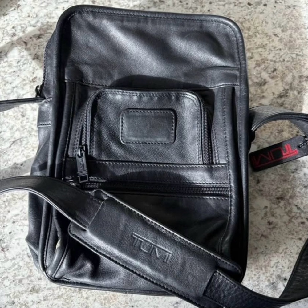Tumi Black Professional Messenger Bag with Adjustable Strap